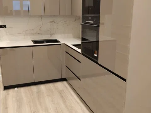 Flat in calle de Ayala - Photo 1