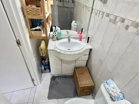 Detached house in calle de la Isla de Nelson - Photo 15