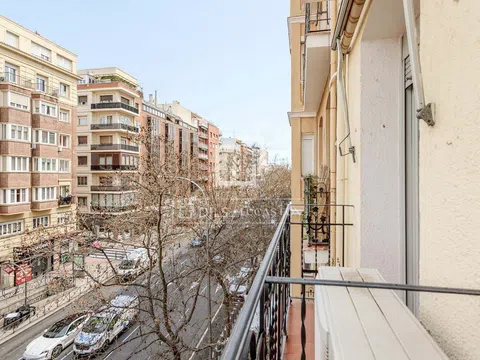 Flat in calle de José Abascal - Photo 7