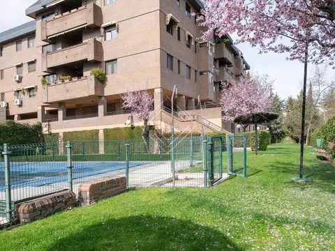Flat - Photo 3