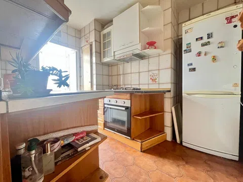 Flat in calle de Vélez Rubio - Photo 5