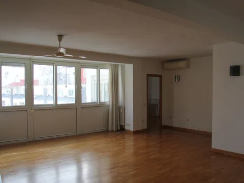 Flat in calle de Eugenio Salazar, 58 - Photo 1