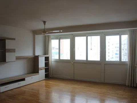Flat in calle de Eugenio Salazar, 58 - Photo 7