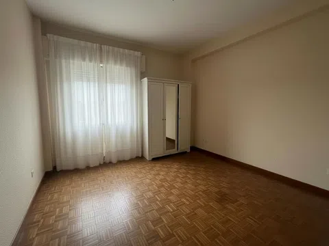 Flat in calle del Doctor Esquerdo - Photo 4