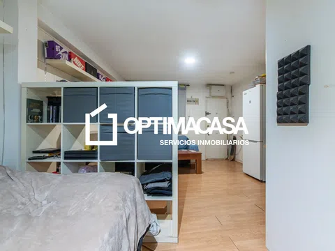 Flat in calle de Santa Juliana - Photo 2