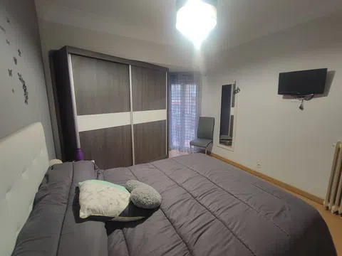 Flat in calle de Carvajales - Photo 15