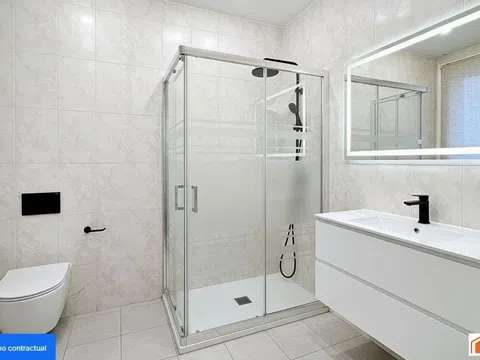 Flat in calle de Juan Bravo - Photo 3