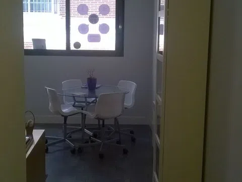 Flat in calle Guindos - Photo 9