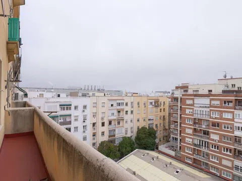 Flat in calle de O'Donnell - Photo 4