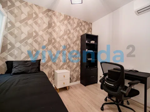 Flat in calle de Alustante - Photo 14
