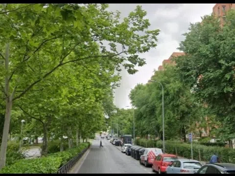 Flat in avenida de Pablo Neruda - Photo 1