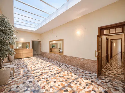Flat in calle de Orense - Photo 15
