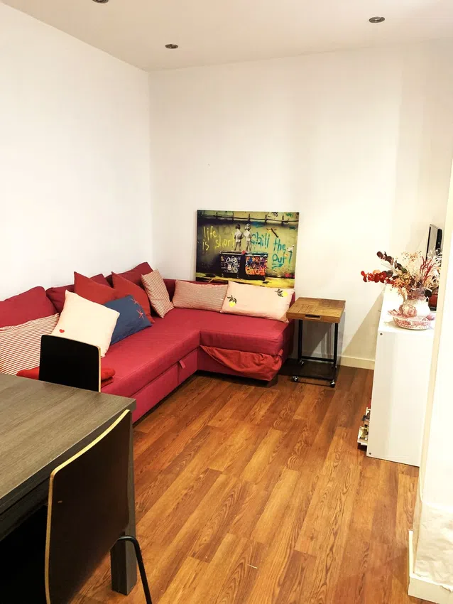 Flat in calle de Vallehermoso - Photo 2