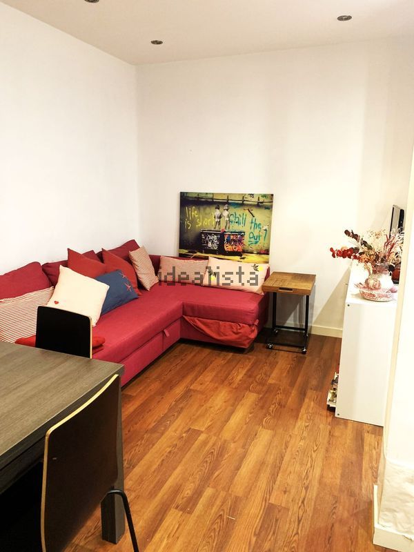 Flat in calle de Vallehermoso - Photo 4