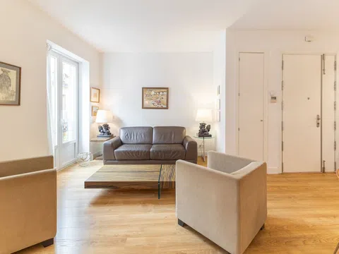 Flat in calle de las Huertas, 57 - Photo 3