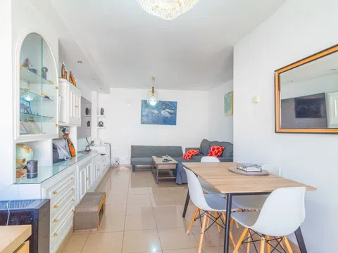 Flat in calle de Eduardo Rivas - Photo 12
