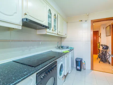 Flat in calle de Eduardo Rivas - Photo 16