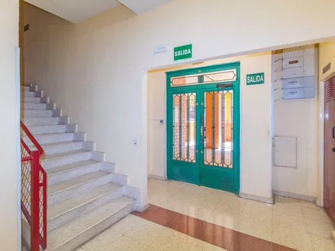 Flat in calle de Eduardo Rivas - Photo 5