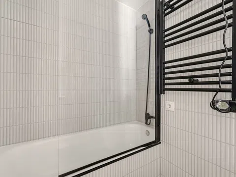 Flat in avenida del Doctor García Tapia - Photo 20