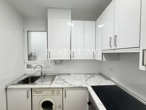 Flat in calle de Francisco Silvela - Photo 8