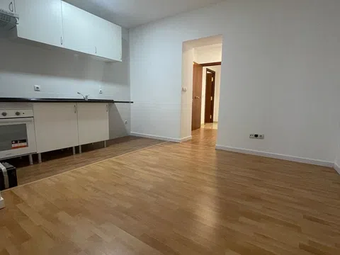 Flat in calle de Martinez Oviol - Photo 2