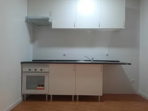 Flat in calle de Martinez Oviol - Photo 8