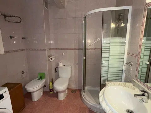 Flat in calle Florencio Sanz - Photo 13