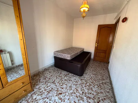 Flat in calle Florencio Sanz - Photo 5