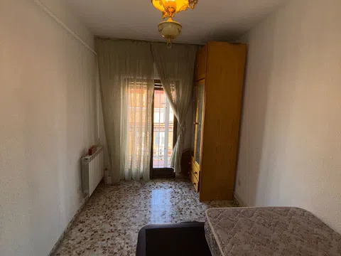 Flat in calle Florencio Sanz - Photo 6
