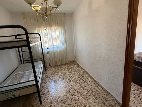 Flat in calle Florencio Sanz - Photo 9