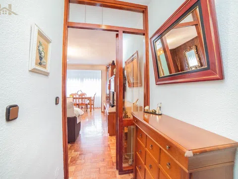Flat in calle de Oliva de Plasencia - Photo 4