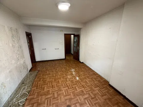 Flat in calle de Sarria - Photo 7