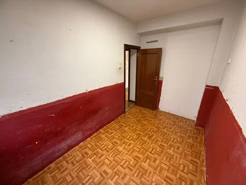 Flat in calle de Sarria - Photo 10