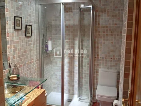Duplex - Photo 13