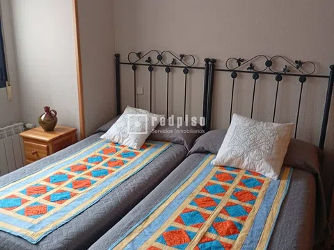 Duplex - Photo 10