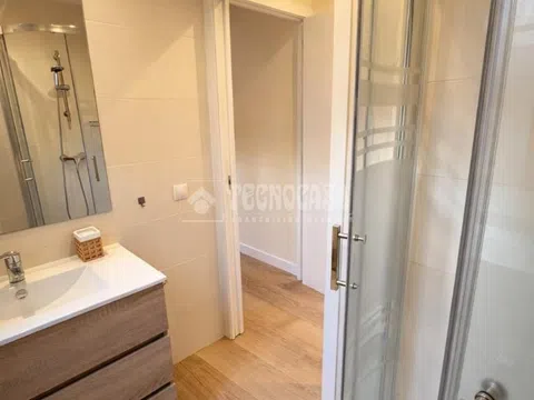 Flat in calle de Santa María - Photo 7