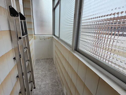 Flat in calle Nuno Gómez - Photo 10
