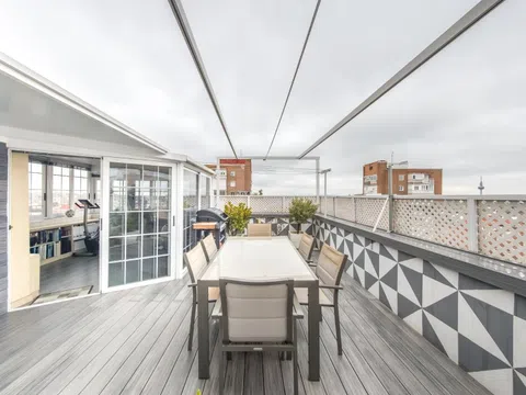 Penthouse in plaza de Valsaín - Photo 2