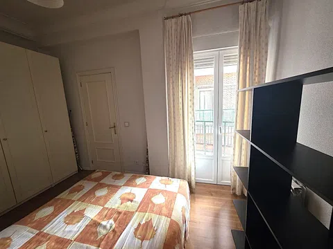 Flat in calle de Eugenio Sellés - Photo 14