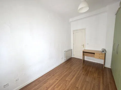 Flat in calle de Eugenio Sellés - Photo 17