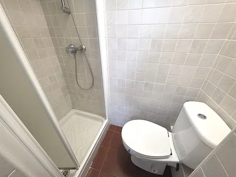 Flat in calle de Eugenio Sellés - Photo 18