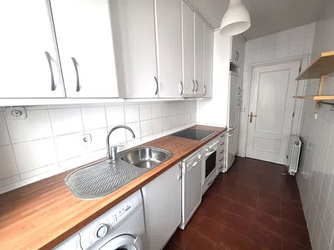 Flat in calle de Eugenio Sellés - Photo 20