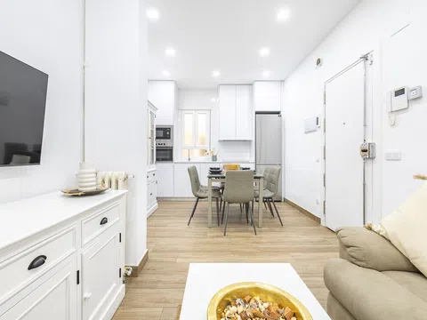 Flat in calle de Escosura, 4 - Photo 5