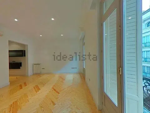Flat in calle de Castelló, 34 - Photo 11