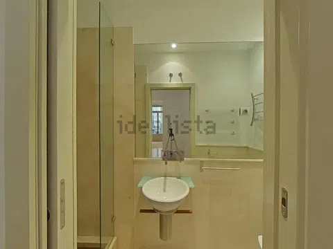 Flat in calle de Castelló, 34 - Photo 6