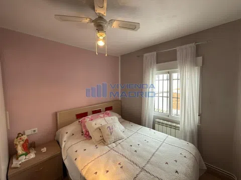 Flat in calle Sierra del Quintanar - Photo 2