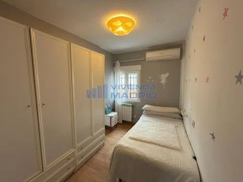 Flat in calle Sierra del Quintanar - Photo 11