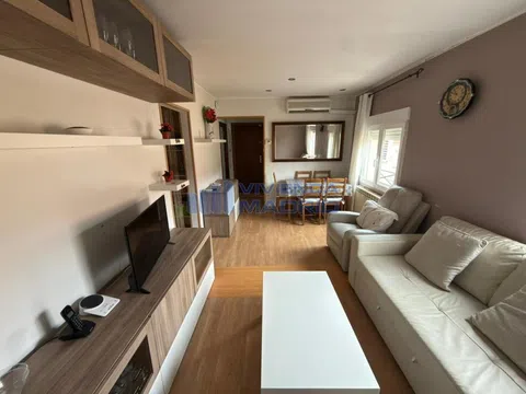 Flat in calle Sierra del Quintanar - Photo 18