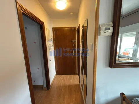 Flat in calle Sierra del Quintanar - Photo 9