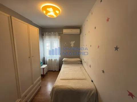 Flat in calle Sierra del Quintanar - Photo 10